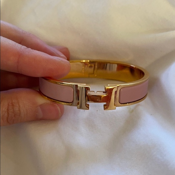 🌟SOLD🌟 Hermès Rose Gold Bracelet - Picture 2 of 9
